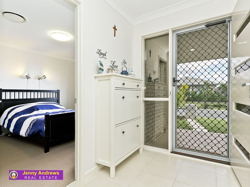 9 Mersey Street, North Lakes QLD 4509
