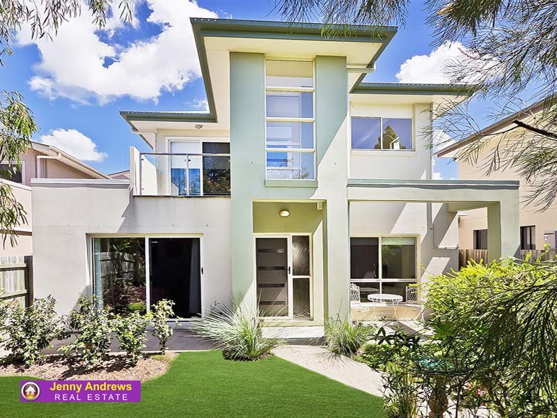 4 Moorhen Lane, North Lakes QLD 4509
