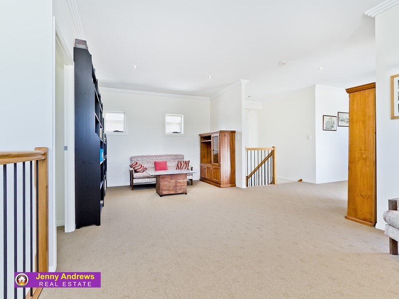 4 Moorhen Lane, North Lakes QLD 4509