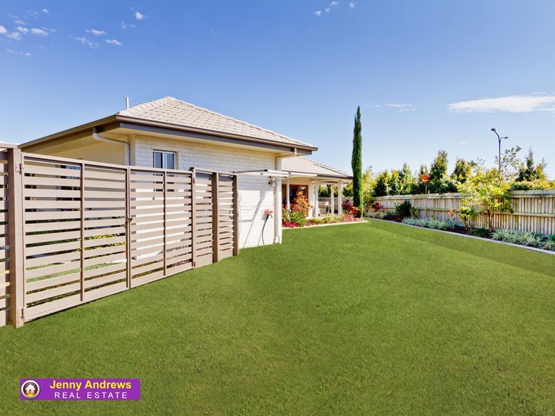 37 Cottonwood Circuit, North Lakes QLD 4509