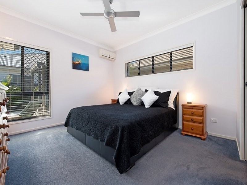 8 Possum Parade, North Lakes QLD 4509