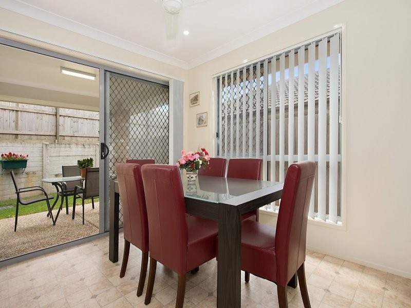 8 Daintree Circuit, North Lakes QLD 4509