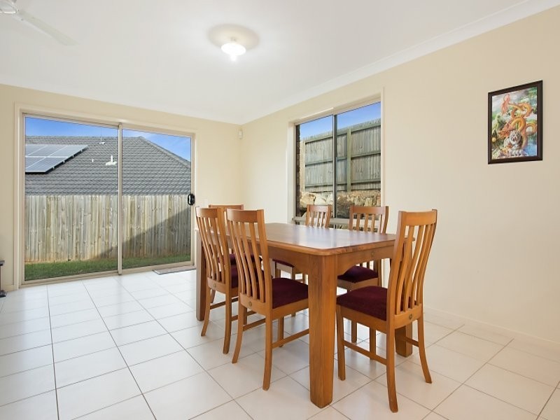 29 Sears Parade, North Lakes QLD 4509