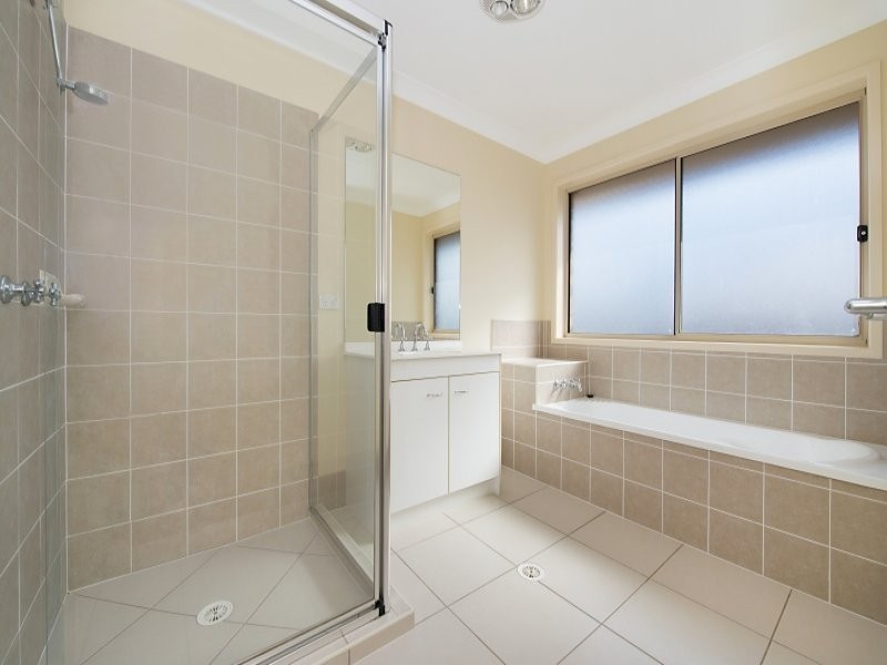 29 Sears Parade, North Lakes QLD 4509