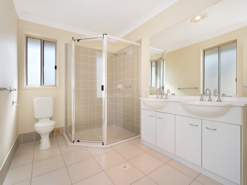 29 Sears Parade, North Lakes QLD 4509