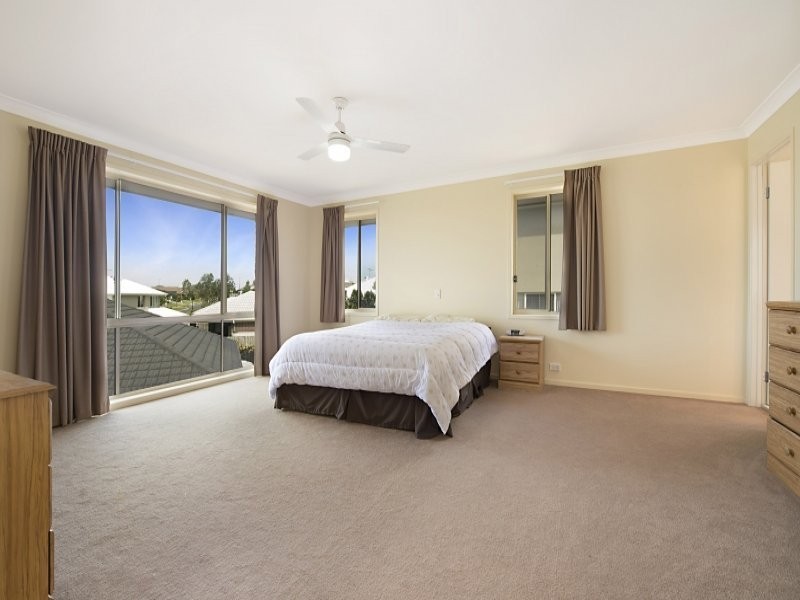 29 Sears Parade, North Lakes QLD 4509