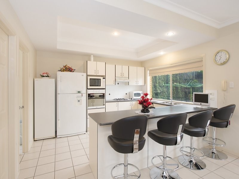 8 Lochern Court, North Lakes QLD 4509