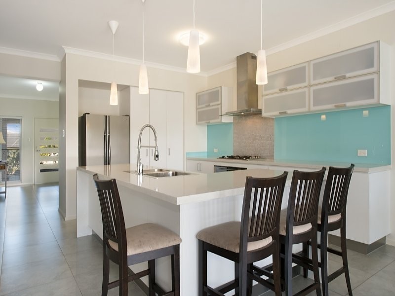 3 Crenshaw Street, North Lakes QLD 4509