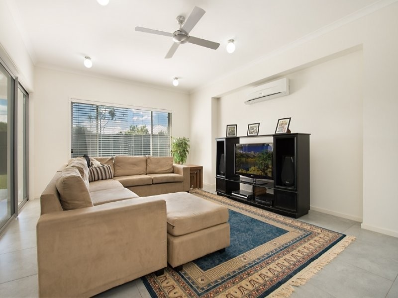 3 Crenshaw Street, North Lakes QLD 4509