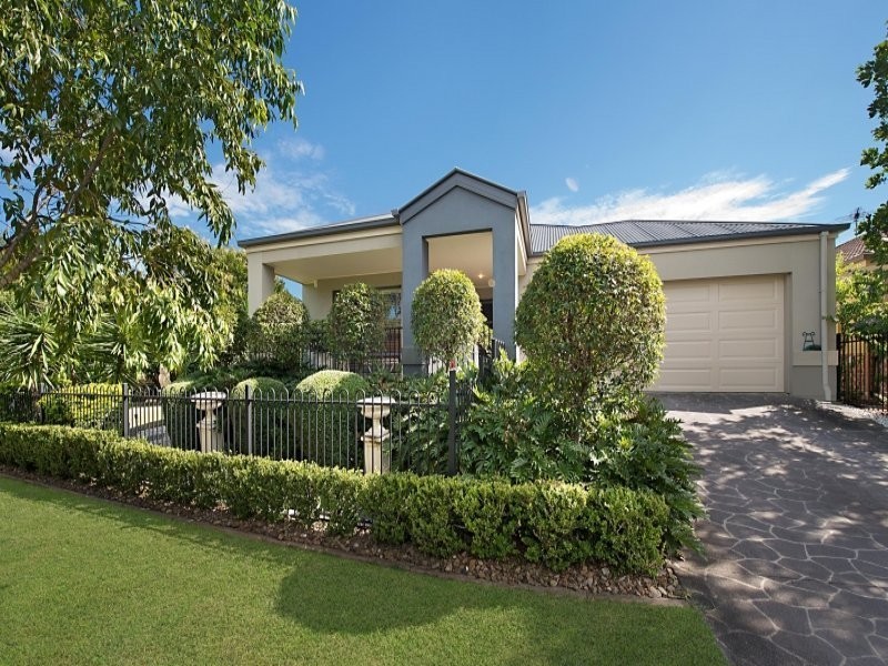 37 Douglas Circuit, North Lakes QLD 4509