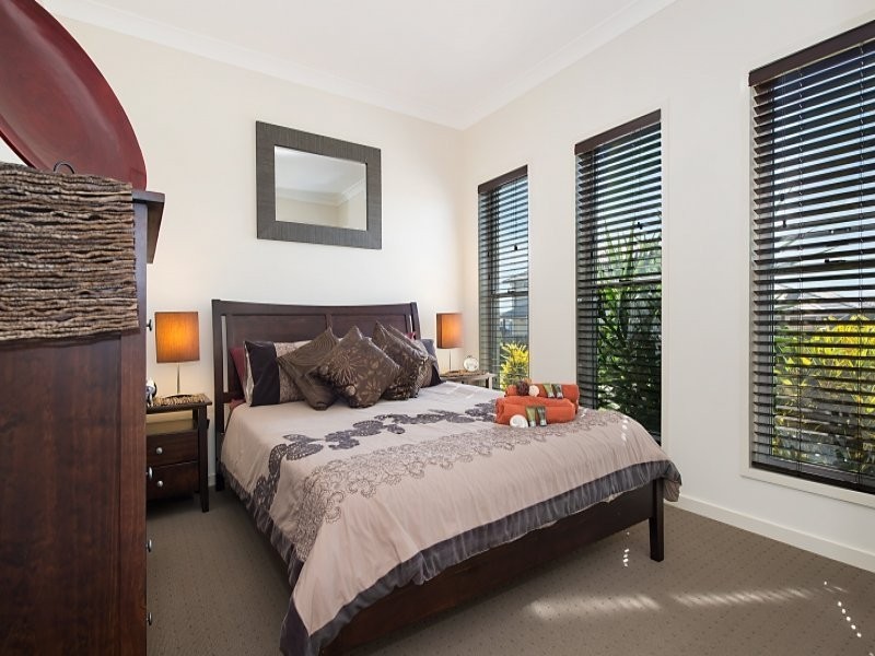 16 Portmarnock Street, North Lakes QLD 4509