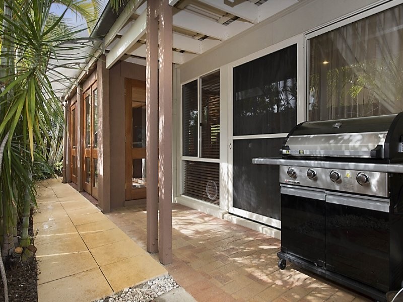 18 Duggan Street, North Lakes QLD 4509