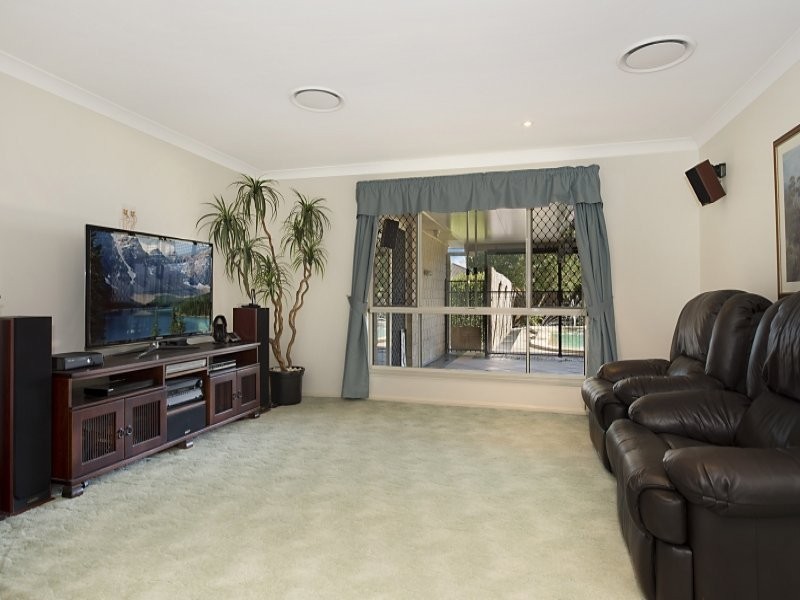 12 Copeland Drive, North Lakes QLD 4509