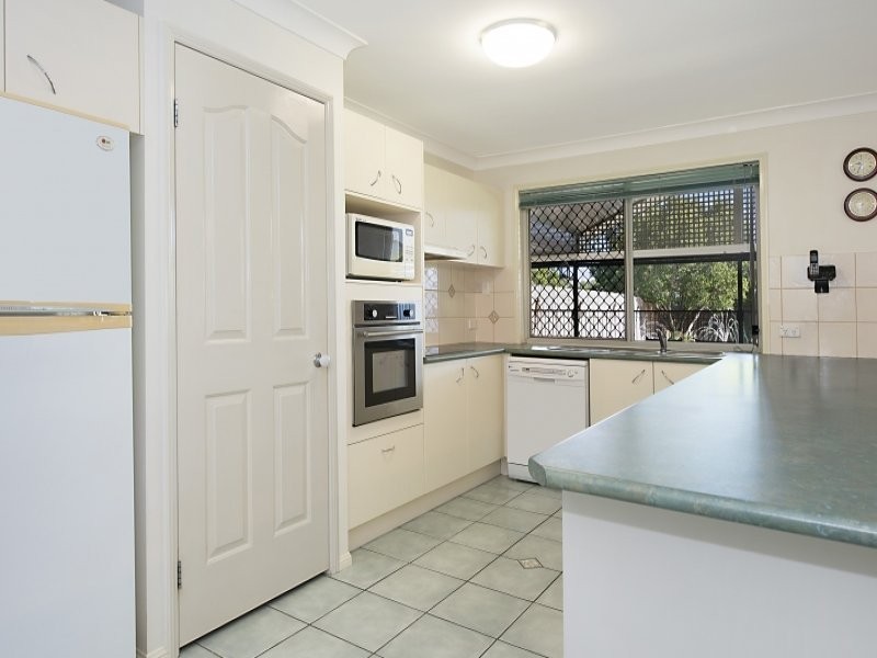 12 Copeland Drive, North Lakes QLD 4509