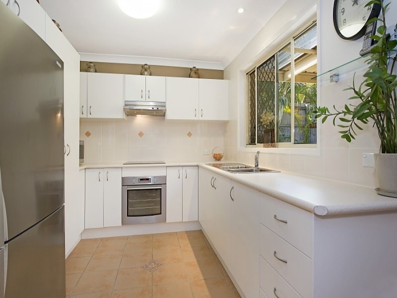 4 Bradford Street, North Lakes QLD 4509