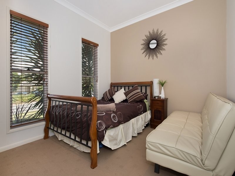 50 Gibbs Street, North Lakes QLD 4509