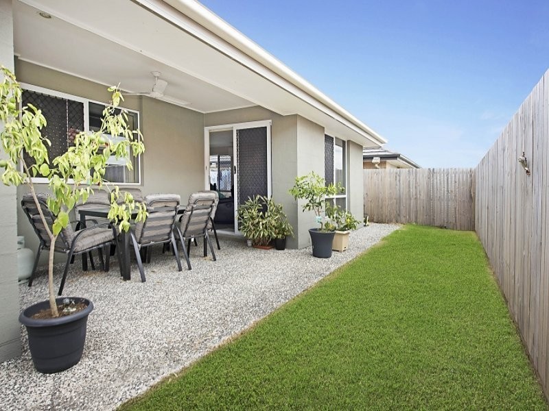 19 Wallis Circuit, North Lakes QLD 4509