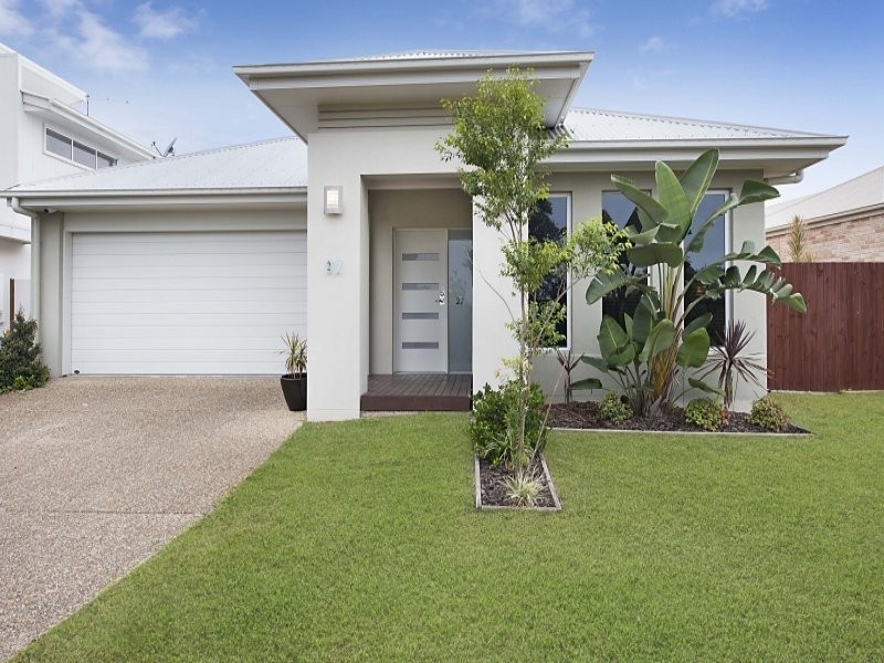 27 Daintree Circuit, North Lakes QLD 4509