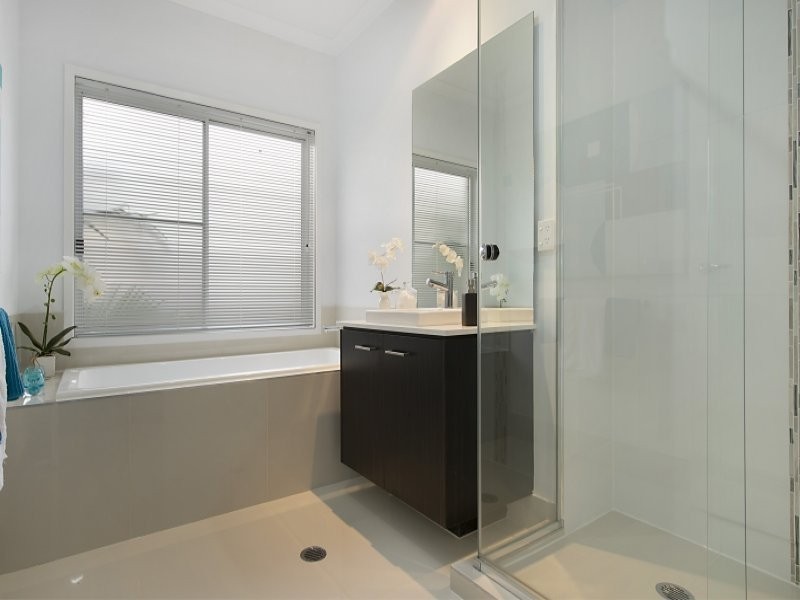 27 Daintree Circuit, North Lakes QLD 4509