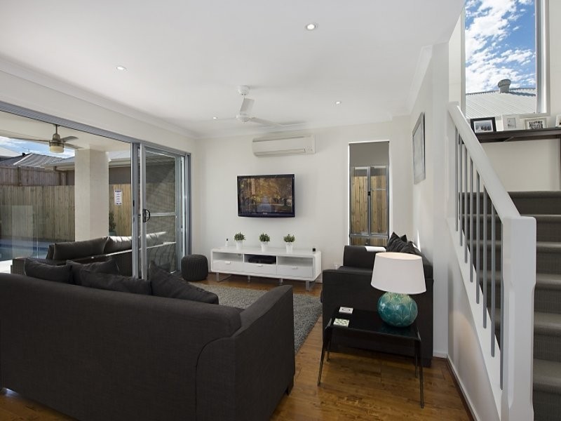 13 Lytham Circuit, North Lakes QLD 4509