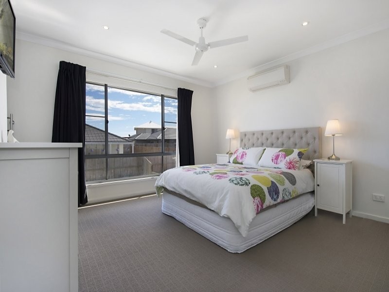 13 Lytham Circuit, North Lakes QLD 4509