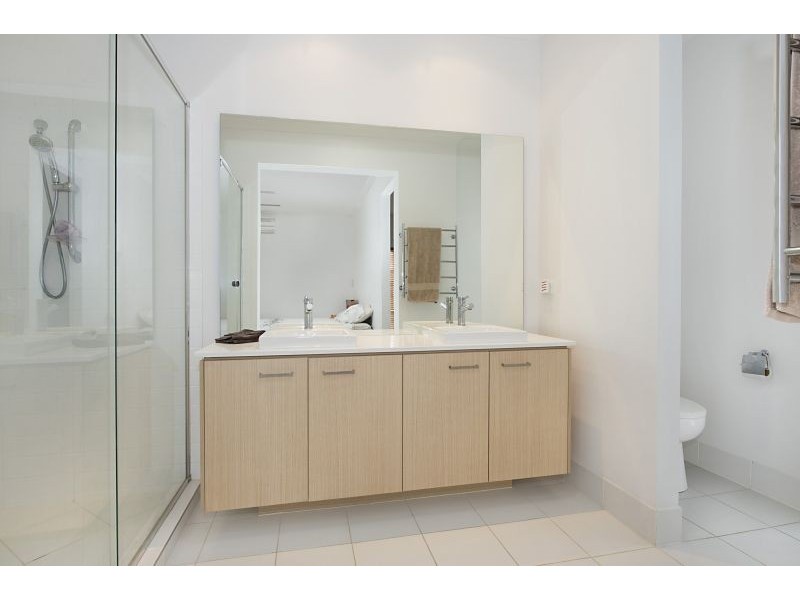 6 Price Street, North Lakes QLD 4509