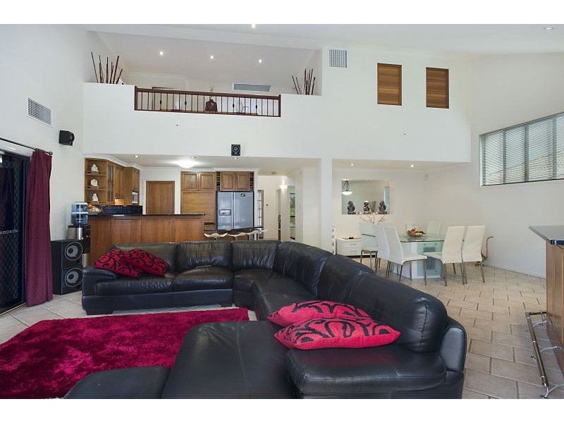 24 Chilton Crescent, North Lakes QLD 4509