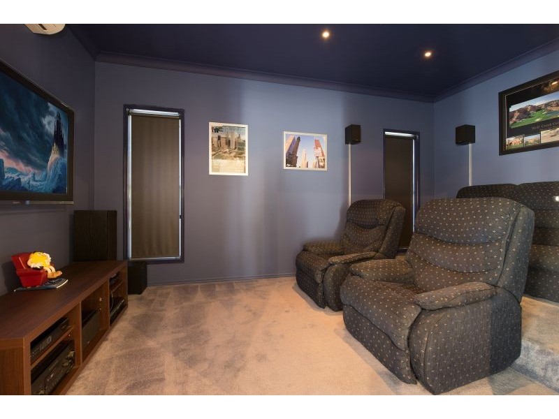 11 Allenby Close, North Lakes QLD 4509