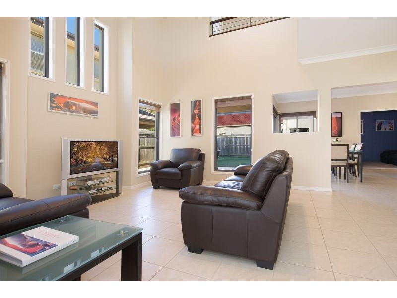 11 Allenby Close, North Lakes QLD 4509