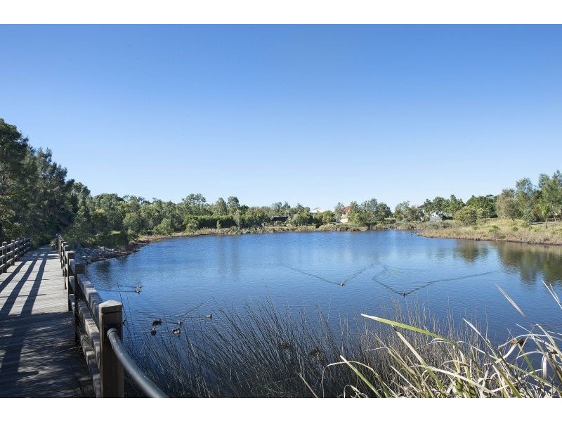 2 Lacebark Street, North Lakes QLD 4509