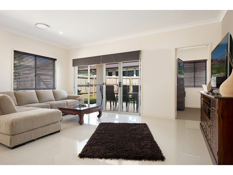 16 Portmarnock Street, North Lakes QLD 4509