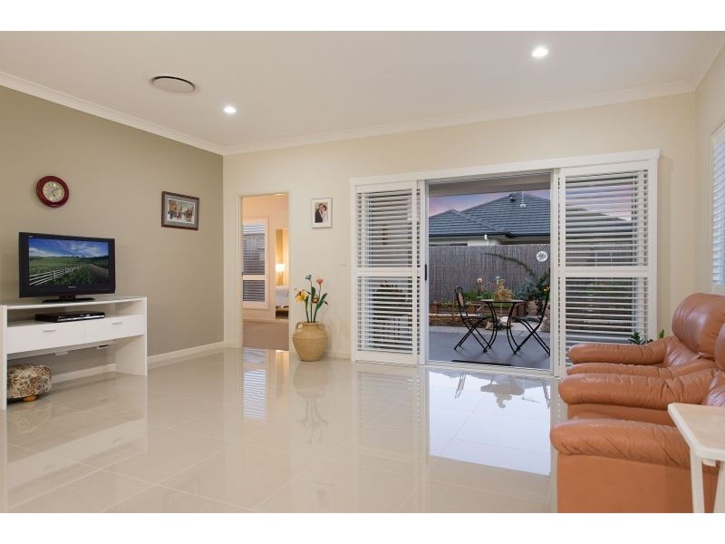 14 Troon Street, North Lakes QLD 4509