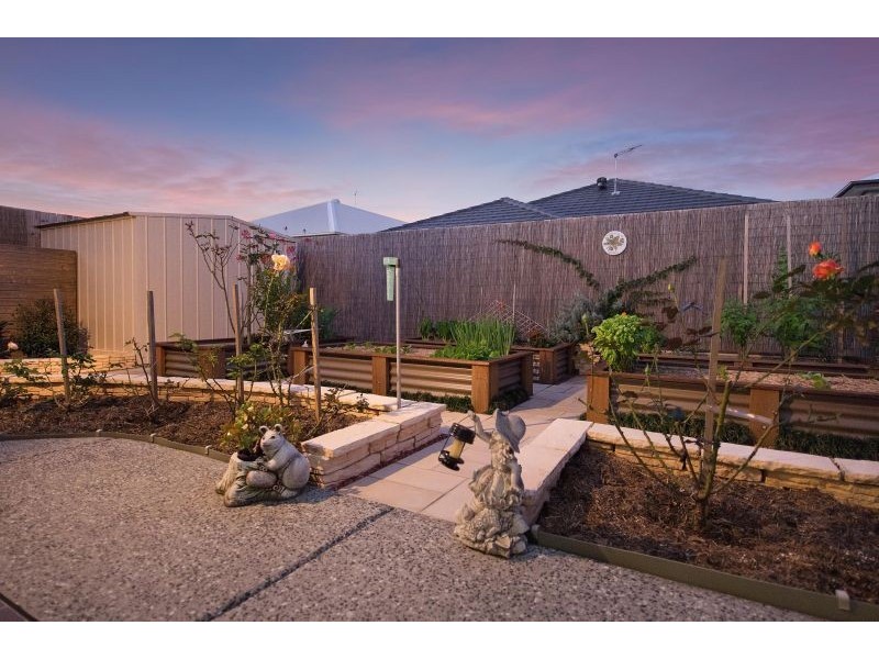 14 Troon Street, North Lakes QLD 4509