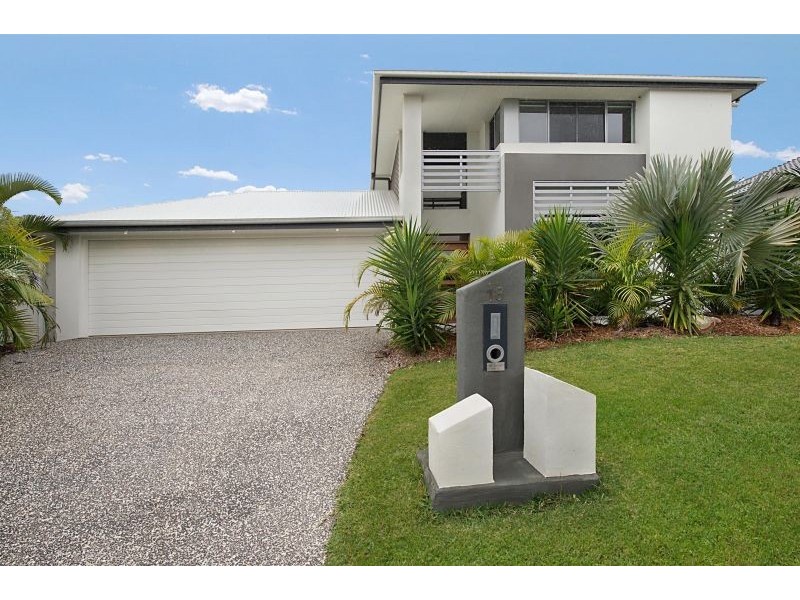 18 Sears Parade, North Lakes QLD 4509