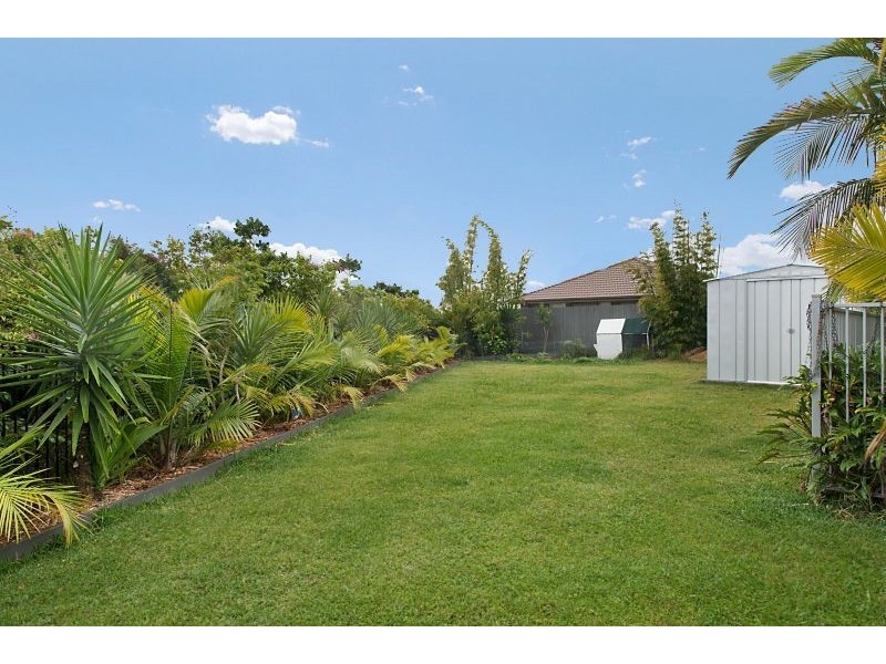 18 Sears Parade, North Lakes QLD 4509
