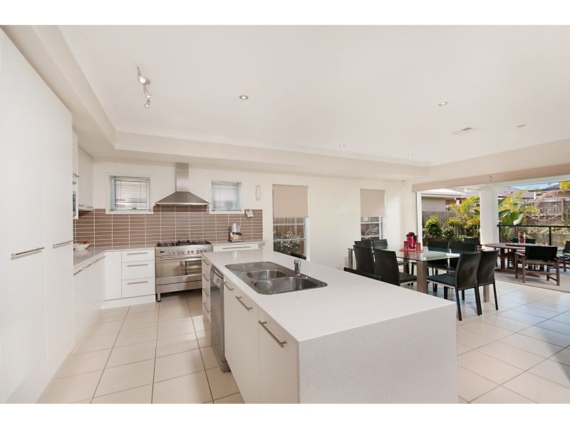 6 Midyim Street, North Lakes QLD 4509