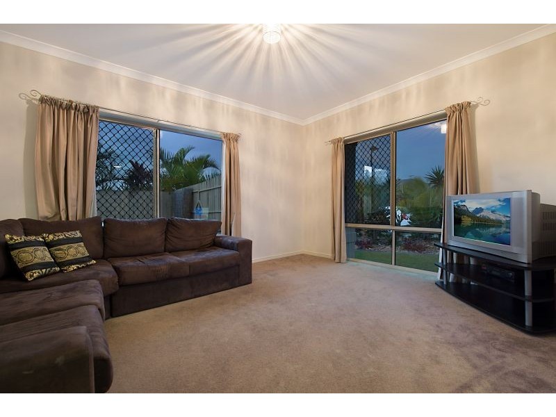 102 Possum Parade, North Lakes QLD 4509