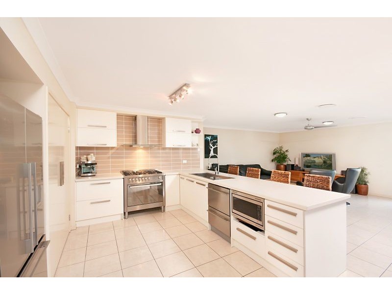 58 Kurrajong Circuit, North Lakes QLD 4509