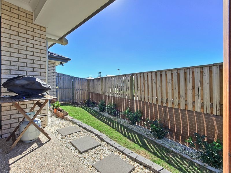 24 Edward Close,, North Lakes QLD 4509