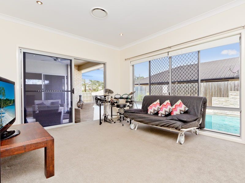 32 Fantail Crescent, Mango Hill QLD 4509