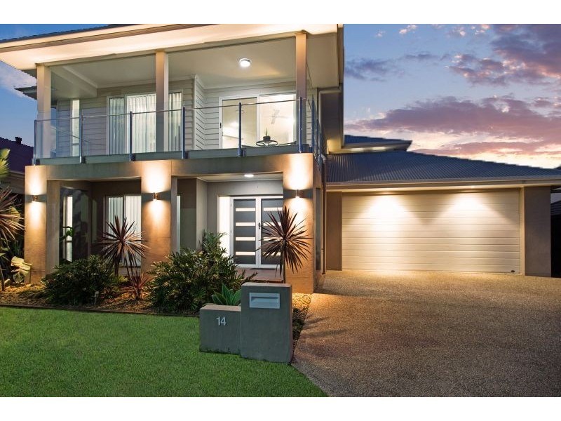 14 Nicklaus Parade, North Lakes QLD 4509