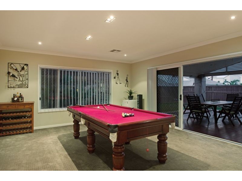 14 Nicklaus Parade, North Lakes QLD 4509