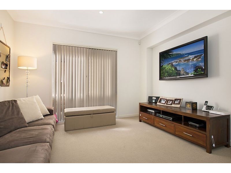 14 Calder Street, North Lakes QLD 4509