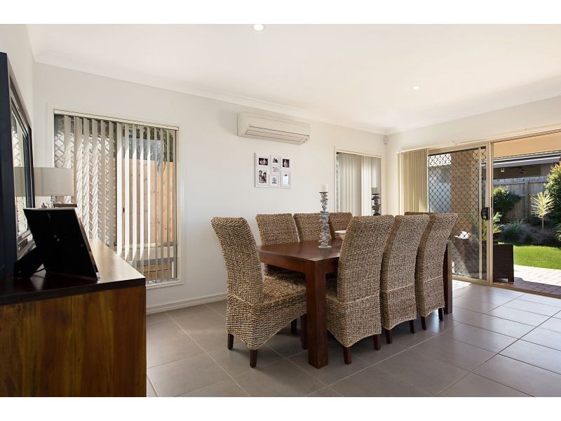 14 Calder Street, North Lakes QLD 4509