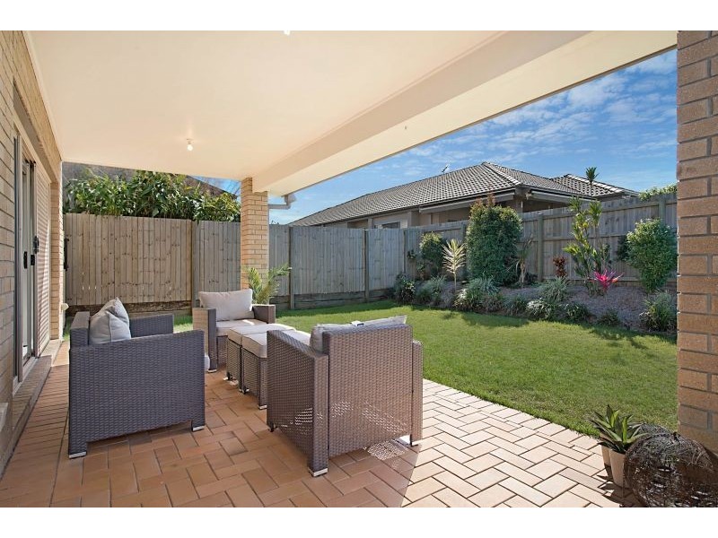 14 Calder Street, North Lakes QLD 4509