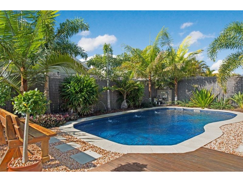 12 Wader Street, North Lakes QLD 4509