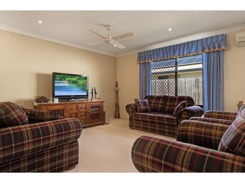 12 Wader Street, North Lakes QLD 4509