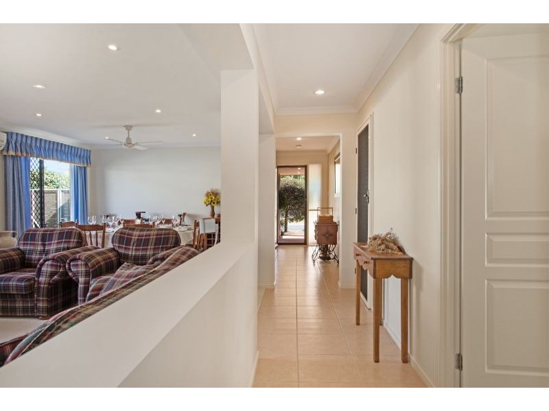 12 Wader Street, North Lakes QLD 4509