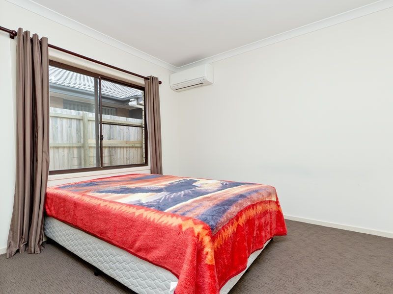 8 Edward Close, North Lakes QLD 4509