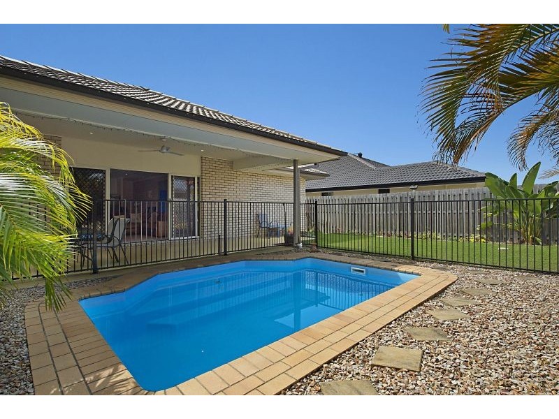 6 Pandorea Circuit, North Lakes QLD 4509